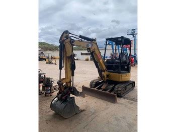 Mini (up to 12,000 lbs) Excavators For Sale in HAWAII